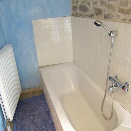 Holiday home Lovely In With Garden Treignes