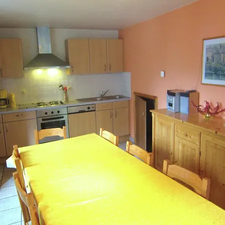Lovely In With Garden Holiday home