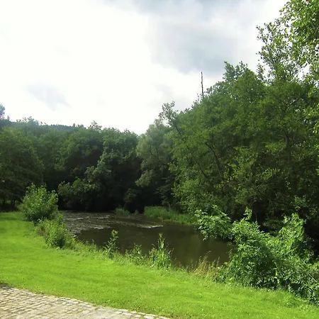Lovely In With Garden Holiday home *
